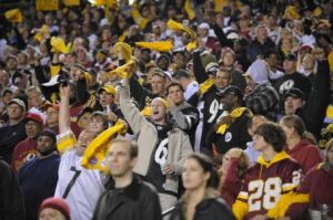 Steelers fans take over FedEx Field (Photo by John McDonnell -- The Washington Post)